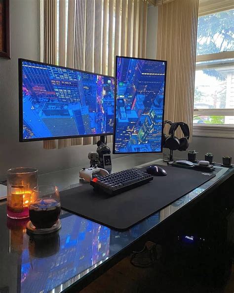 Dual Monitor Setup for Gaming Room in 2021 | Bedroom setup, Home office setup, Room setup