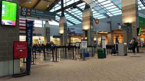 TSA Checkpoint - T.F. Green Airport - 11 Reviews - Airport Terminals - 2000 Post Rd, Warwick, RI ...