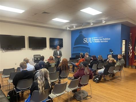 Rep. Chris Stewart visits SUU - SUU News