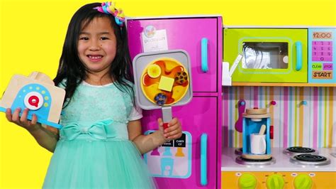 Jannie Pretend Cooks Breakfast with GIANT Colorful Kitchen Toy - YouTube