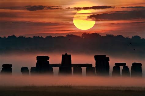 Sunrise Solstice at Stonehenge | Earth Blog