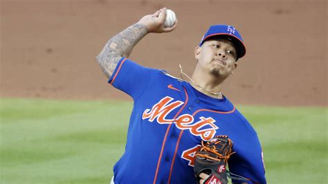 Mets' Jordan Yamamoto leaves start with right shoulder soreness ...