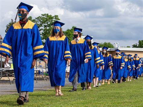 Middletown Area High School 2021 graduation: photos - pennlive.com