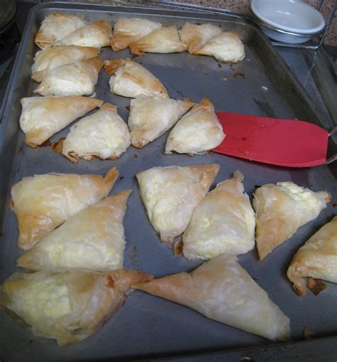 How to Make Tiropita: 15 Steps (with Pictures) - wikiHow