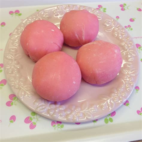 strawberry mochi ice cream recipe