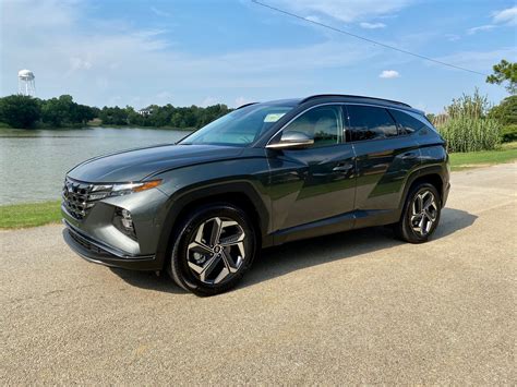 2022 Hyundai Tucson Limited AWD Hybrid Review