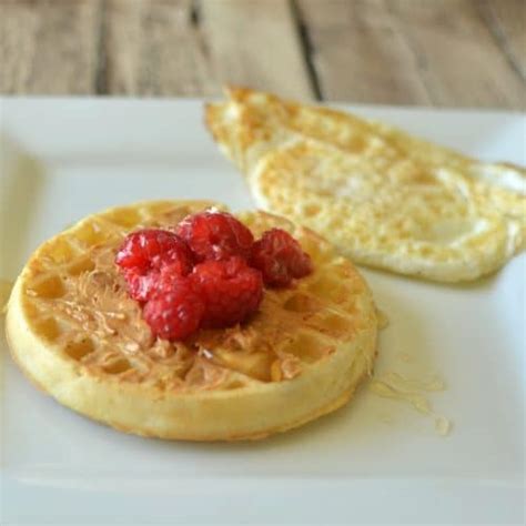 Waffles & Eggs - Super Healthy Kids