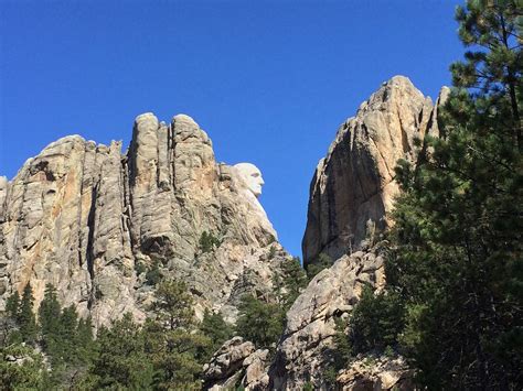 Mount Rushmore | South Dakota – NON STOP TRAVELLING