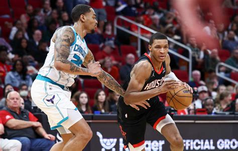 Houston Rockets vs. Hornets Preview: Rockets Hope To Swat Charlotte's ...