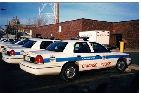 IL, Chicago Police Department Old Patrol 3