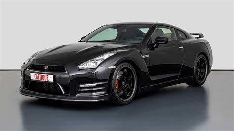 La Nissan GT-R Black Edition de Sebastian Vettel disponible à la vente