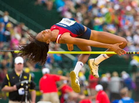 CoachUp Nation | High Jump Technique For Beginners