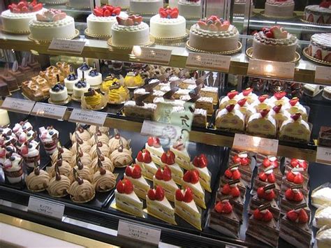 Japanese Cakes | Tiendas y vidrieras | Pinterest | Scarlet, Bakeries ...