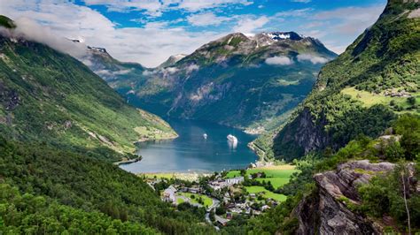 Timelapse, Geiranger fjord, Norway - 4K ULTRA HD, 4096x2304. It is a 15-kilometre (9.3 mi) long ...