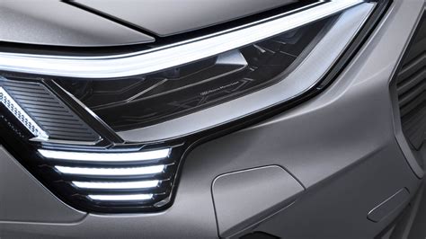 NHTSA Approves Adaptive Driving Beam Headlights on New Vehicles