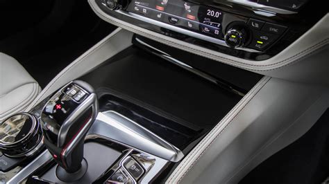 M5 Interior Image, M5 Photos in India - CarWale