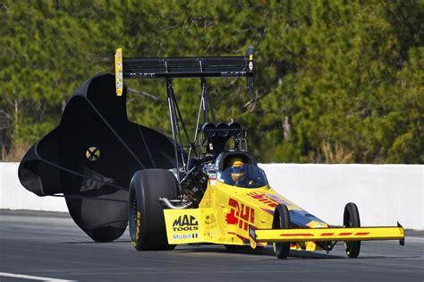 19 Fun Facts About Top Fuel Dragsters - Facts.net