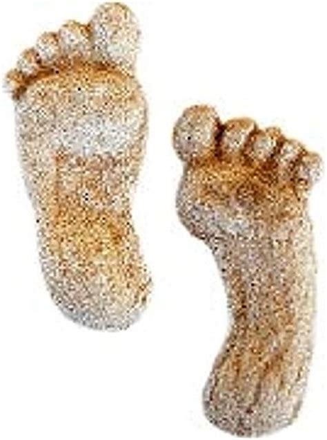 Mold of your children's Feet! How neat for a keepsake! | To Be A Kid Again | Pinterest | Plaster ...