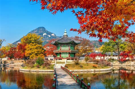 Gyeongbokgung Palace in Autumn,Seoul in South Korea Stock Image - Image of changdeokgung ...