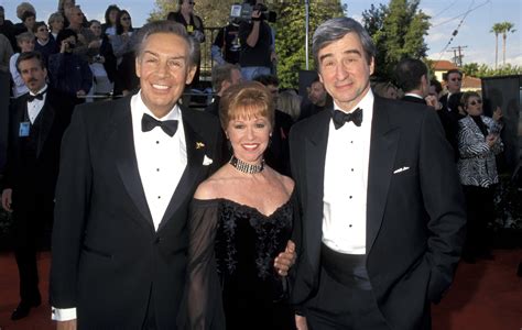 Jerry Orbach Didn’t Want to Date until He Met His Elaine — For 25 Years He Wrote Her a Love ...