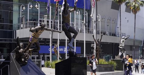 Lakers set to unveil Kobe Bryant statue outside Crypto.com Arena in Los ...