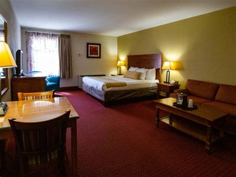 Accommodations | Pere Marquette Lodge & Conference Center in Grafton Illinois