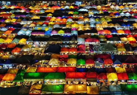 4 Best Bangkok Night Markets | CuddlyNest