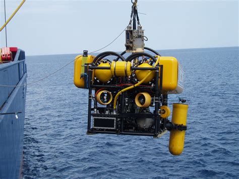 ROVs in Underwater Surveys - GISGRO