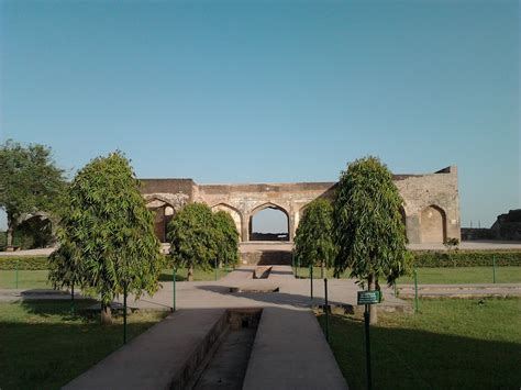 Shahi Qila, Burhanpur - Muslims Of India Tourism