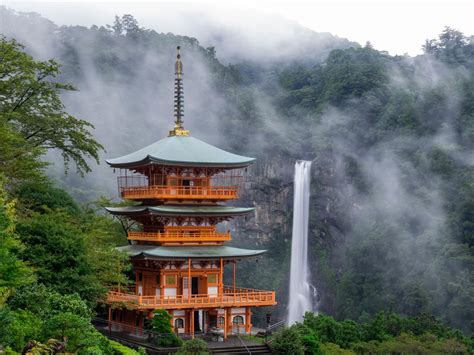 Nachi Falls: The Best Scenic Waterfalls in Japan - Japan Web Magazine