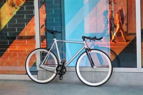 Top 10 Best Fixie Bike Brands of 2023 (Reviewed)