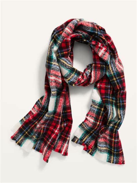 Soft-Brushed Flannel Scarf | Best New Clothes to Shop at Old Navy | December 2020 | POPSUGAR ...