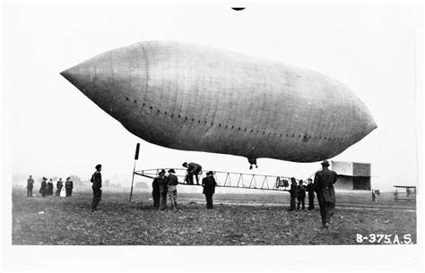 Rigid Dirigible Invented