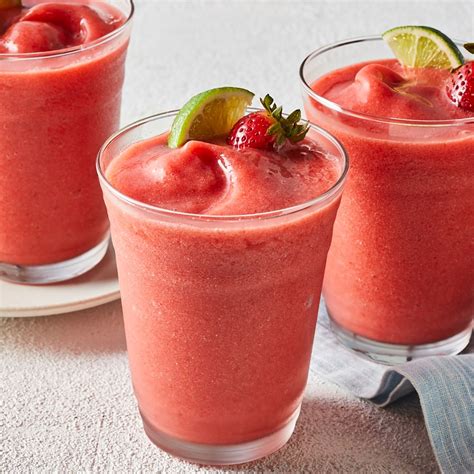 Nonalcoholic Strawberry Margaritas | Recipe | Drink recipes nonalcoholic, Strawberry margarita ...