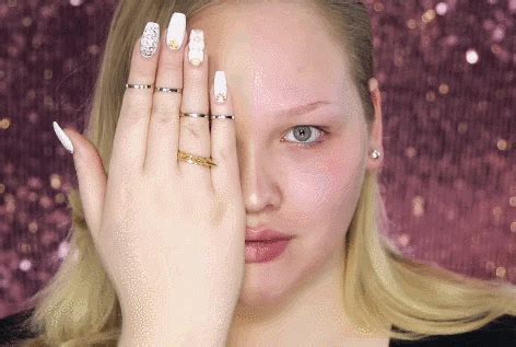 Makeup GIF - Find & Share on GIPHY