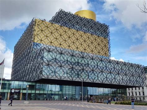 Library of Birmingham, UK : bizarrebuildings