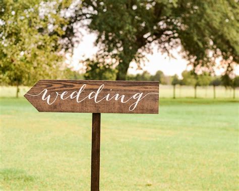 Wedding Arrow Sign Directional Arrow Signs Wedding Signs | Etsy