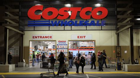 Chart of the Week: Costco Earnings Highlights Stock’s Appeal to ...