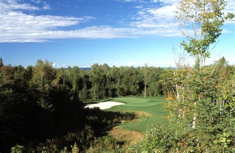 A Guide to Beautiful Michigan Golf Courses Across the State | Michigan ...