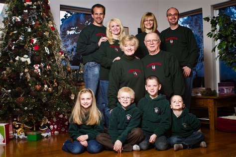 Our Alaskan Adventure 2010: The Wagner Family at Christmas