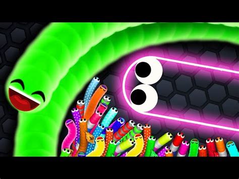 Slither.io - CRAZY BAD SNAKE Vs 590850 SNAKES! // Epic Slitherio ...