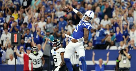 Colts' Anthony Richardson Impresses Fans in 1st NFL Start Despite Loss ...