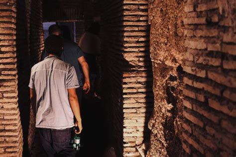 Underground of Rome and Catacombs Guided Tour: Explore Rome's Depths