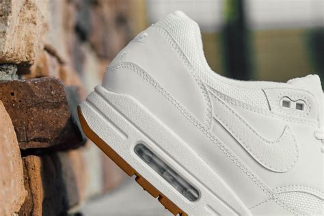 Nike Air Max 1 White Gum AH8145-109 - Sneaker Bar Detroit