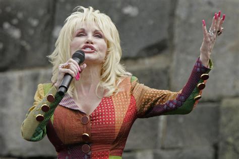 Dolly Parton announces tour, first-ever Red Rocks show – The Denver Post