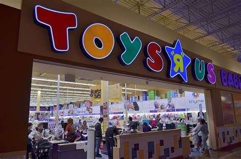 Toys “R” Us se declara en quiebra acosada por el efecto Amazon — idealista/news