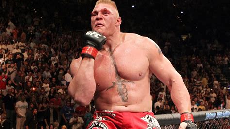 Brock Lesnar ist ein ehemaliger UFC- und WWE-Kämpfer und könnte jetzt Baseball spielen