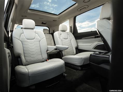 2020 Kia Telluride - Interior, Rear Seats | Caricos