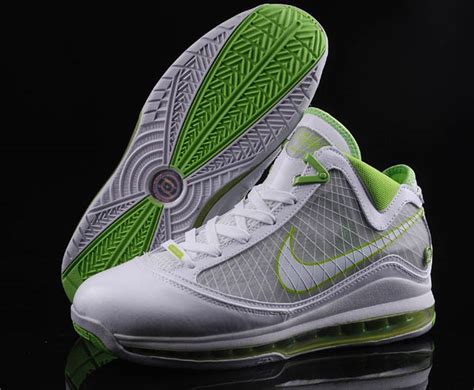 Nike Air Max Lebron 7 - Nike Air Max Lebron 7 Sneakers, Nike Air Max ...