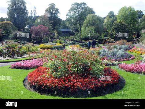 DINGLE GARDENS SHREWSBURY Stock Photo - Alamy